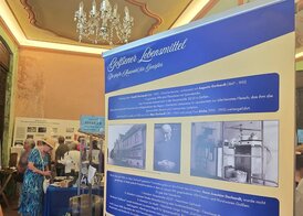 Historische Ausstellung im Schloss Gol&szlig;en, Foto: Karen Ascher, Lizenz: Karen Ascher