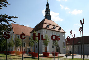 Lübbener Schlossensemble mit Wehrturm, Foto: Dr. Corinna Junker, Lizenz: Stadt Lübben - Stadt Lübben Lübbener Schlossensemble mit Wehrturm, Foto: Dr. Corinna Junker, Lizenz: Stadt Lübben