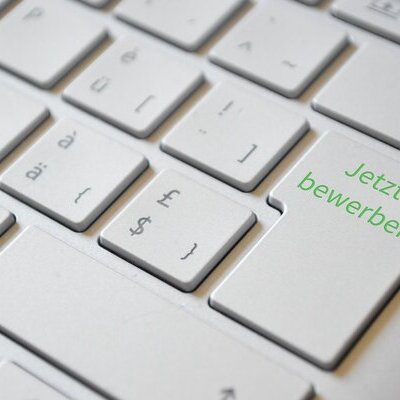 Auschnitt einer Tastatur in weiß.